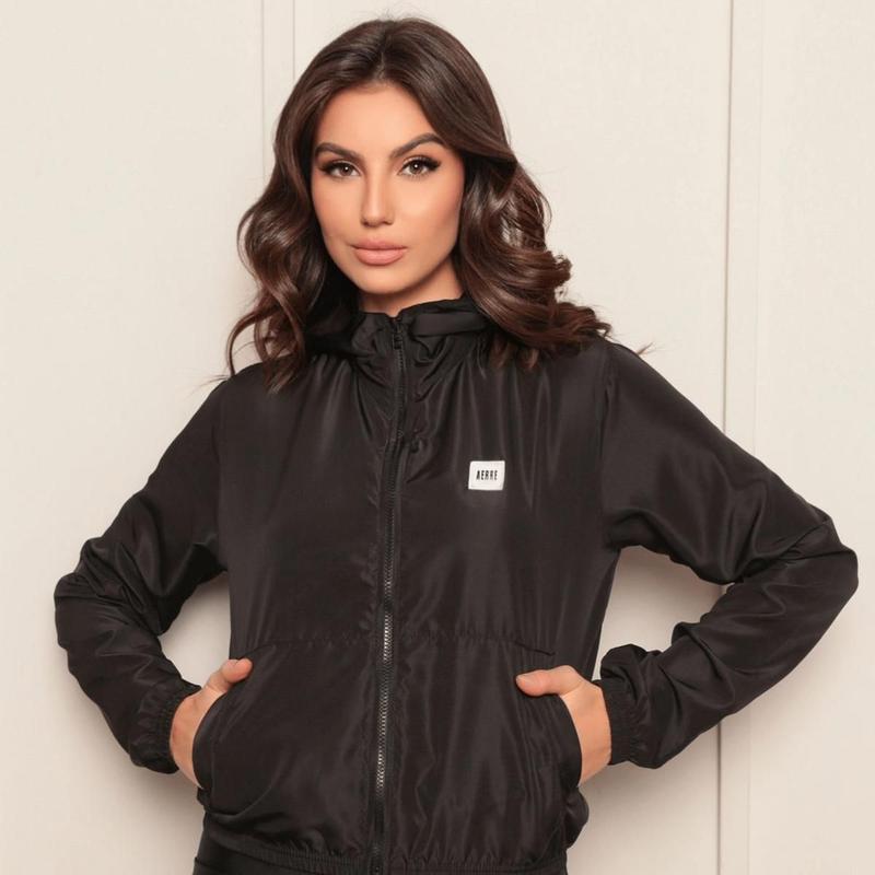 Jaqueta Corta Vento Fitness Feminina